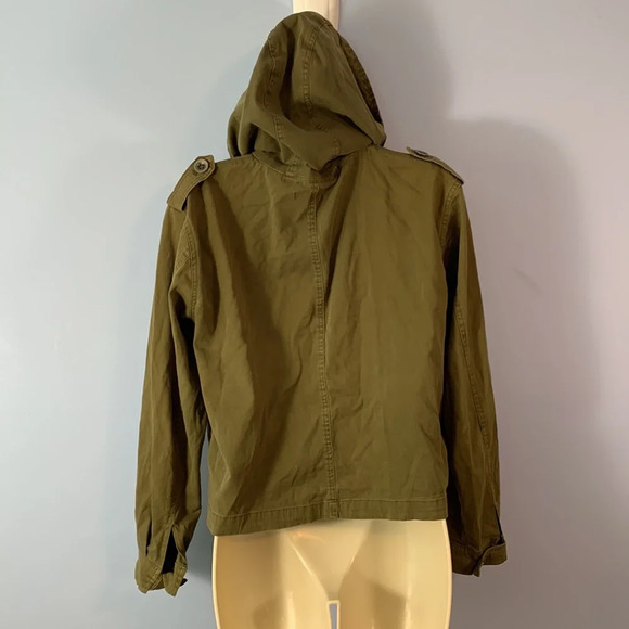 Brandy Melville army green cropped utility jacket zip up hooded snap buttons - Picture 3 of 9